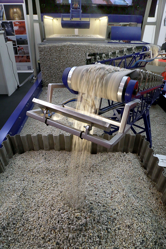 Solid Parma fiera tecnologie lavorazione solidi sfusi granuli polveri Easyfairs