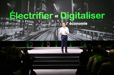 convergenza digitale mondo elettrico Schneider Electric
