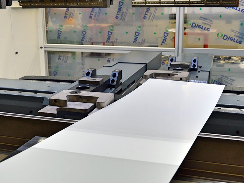 Gasparini pressa piegatrice Evoca Group