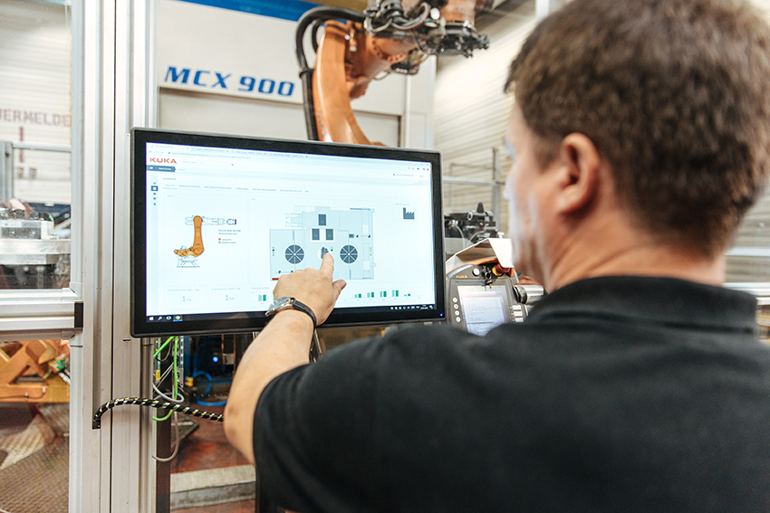 Kuka robot monitoring IoT