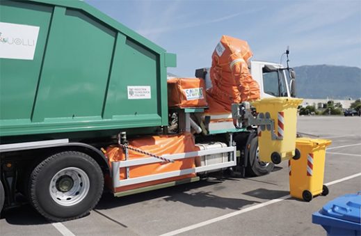 Savno Uolli raccolta dei rifiuti robot