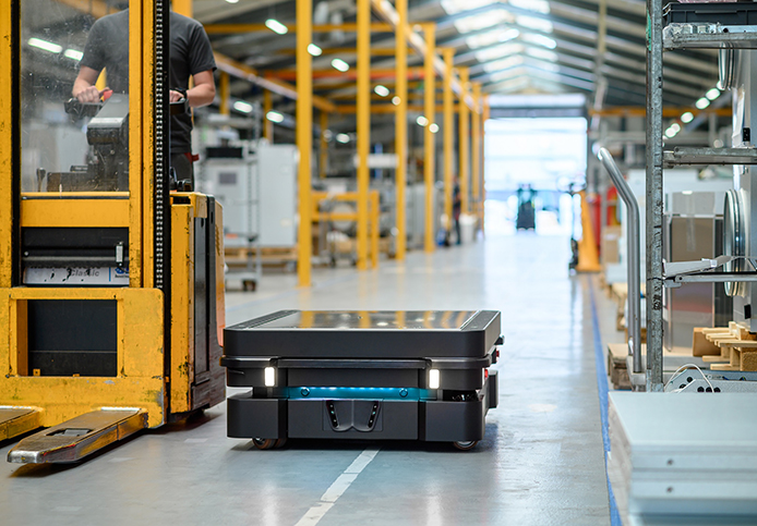 MiR Mecspe robot mobile autonomo MiR1350