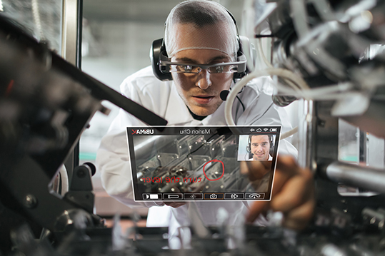 TeamViewer realtà aumentata AI lavoro ibrido trend