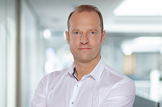 Teamviewer Hendrik Witt trend 2022 lavoro ibrido AI AR ESG