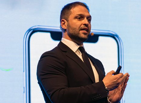 QuestIT AI nel settore finance Francesco Elmi