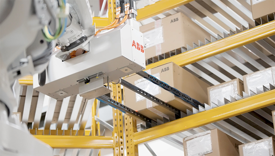 ABB automazione robotica logistica magazzino Ossuccio