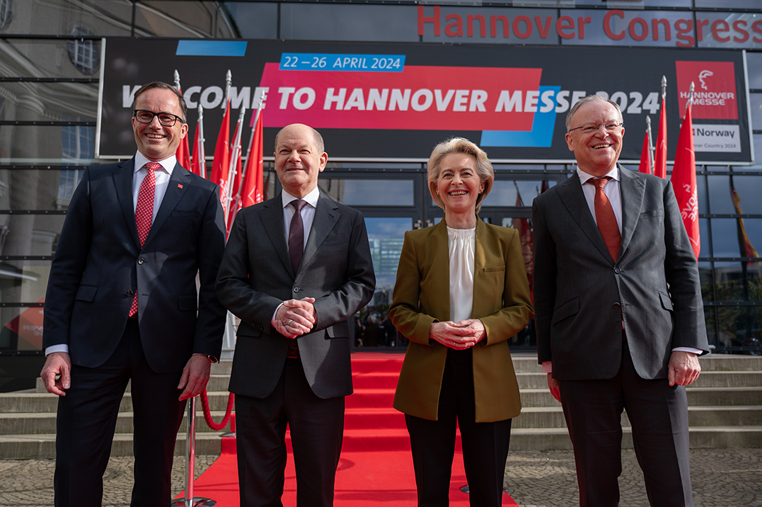 Hannover Messe tecnologie per industria del futuro Jochen Köckler Von Der Leyen