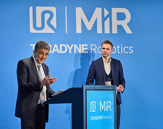 Universal-Robots-MiR-hub-robotica-avanzata-Danimarca