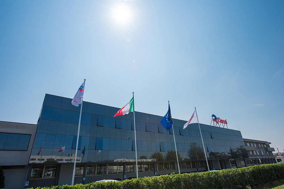 Rossi servizi digitali 360+ logistica consegna rapida motori riduttori HQ Modena