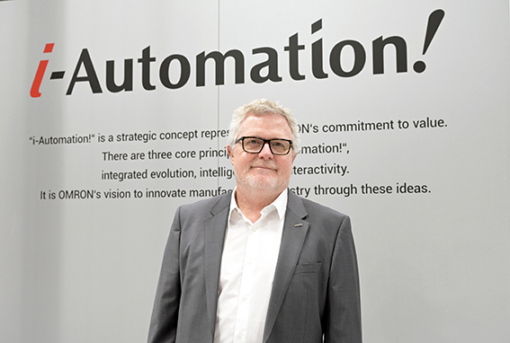 Omron cinque trend automazione società dell'autonomia Fernando Colas AI etica