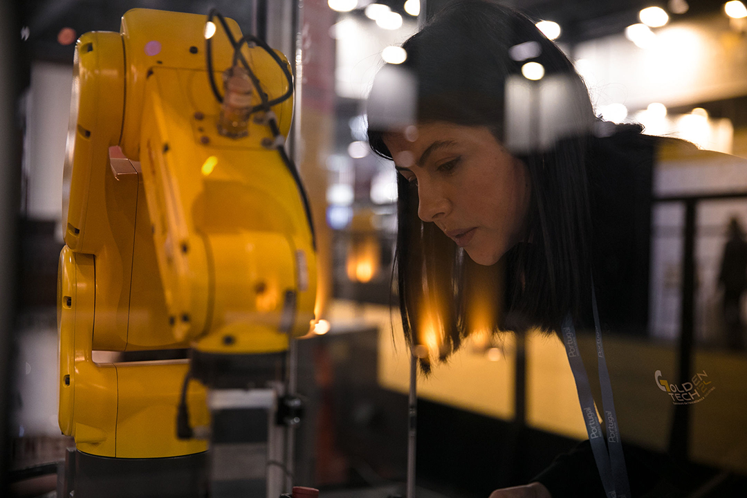 Global Industrie salone industria europea Lione marzo 2025 robotica