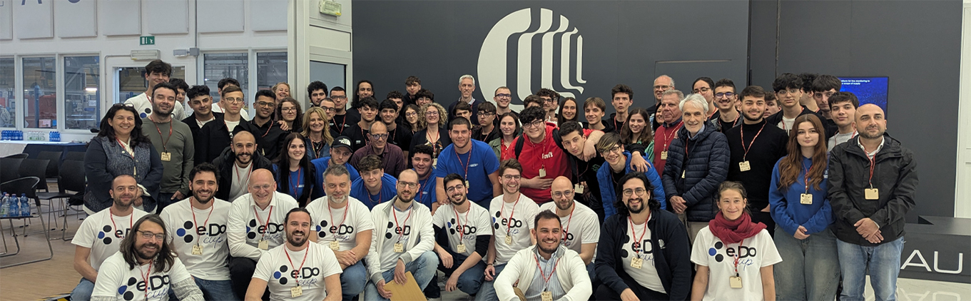 Comau finalisti e.Do Cup robotica gruppo
