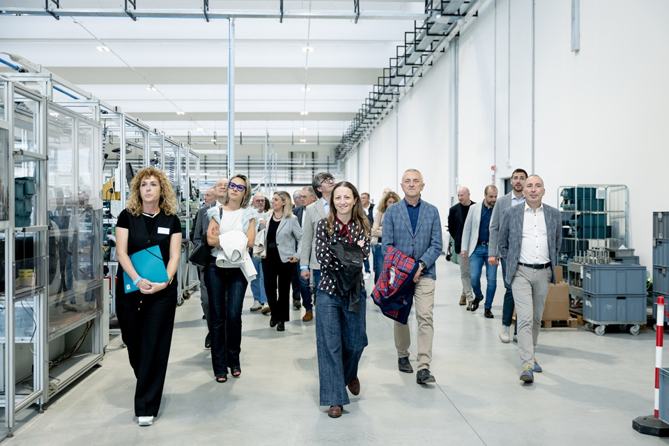  Motor Power Company inaugurazione Reggio Emilia taglio nastro factory tour