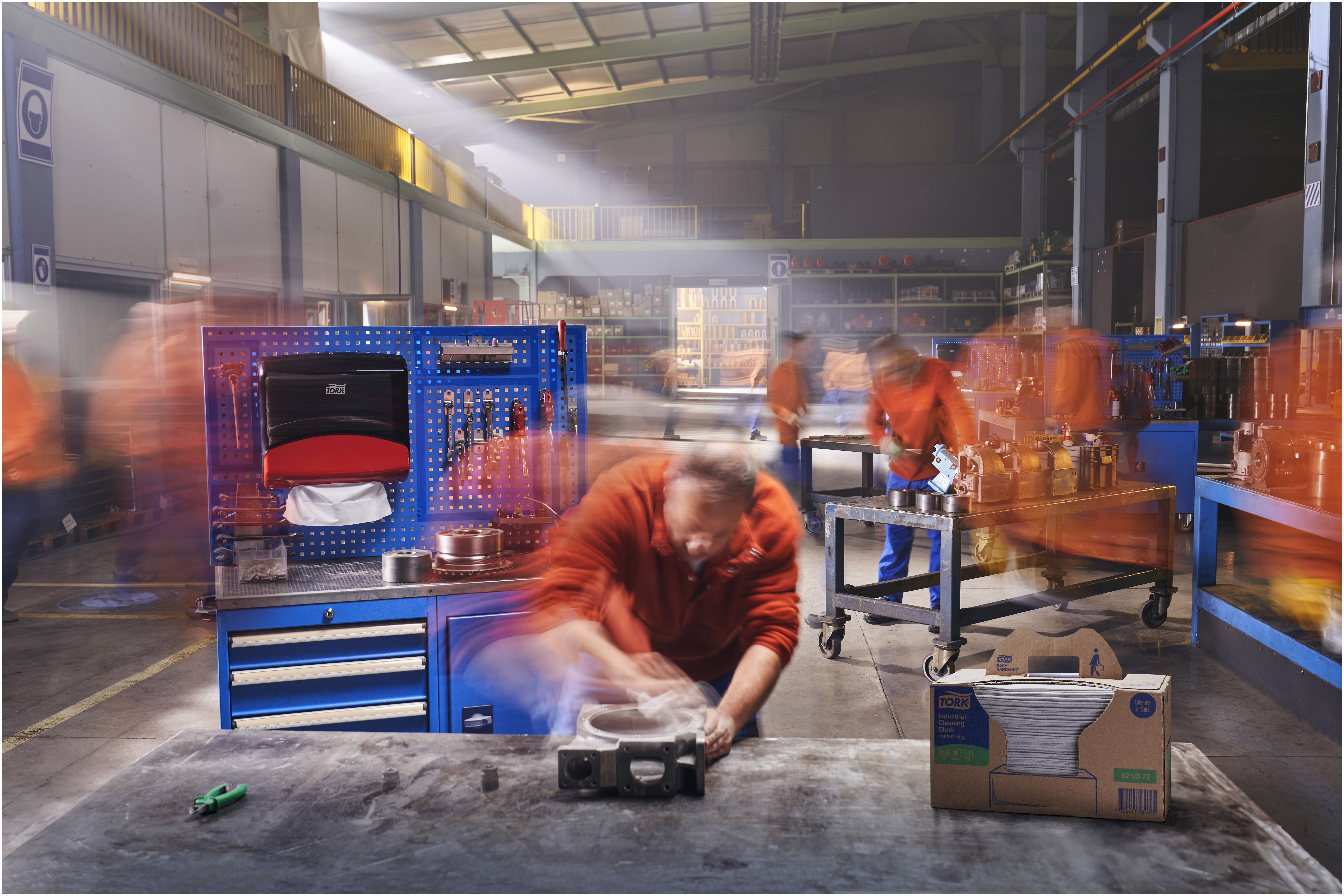 FactoryCleaning8-Media