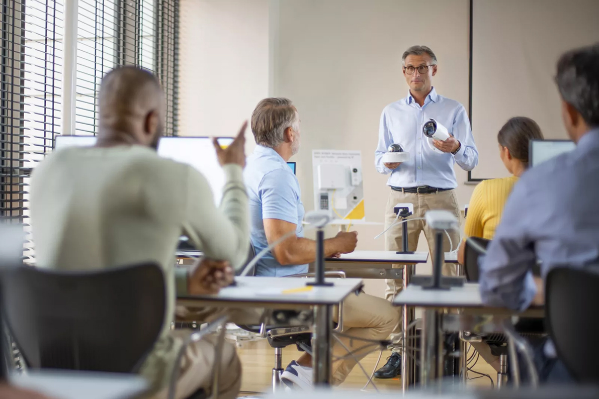  Axis Communications sicurezza video di rete academy formazione