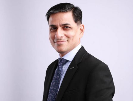 Omron nomina CEO Virendra Shelar automazione