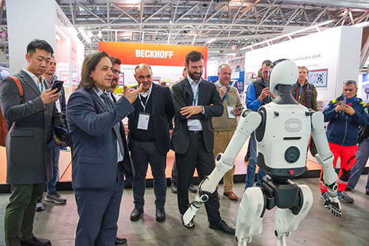 Artes 4.0 robotica umanoide Tiangong T&A Torino