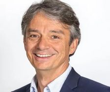 Dassault Systèmes Omron virtual twin convergenza IT OT fabbriche autonome